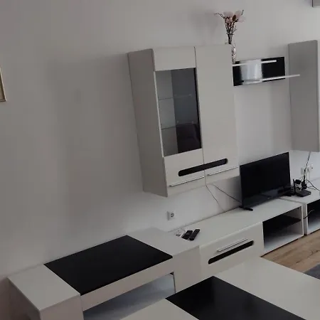 5mga Apartman *